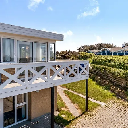 Mielikki - 200m From The Sea By Interhome